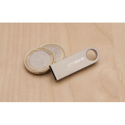 Kingston - Kovový Flash Disk DATATRAVELER SE9 32GB