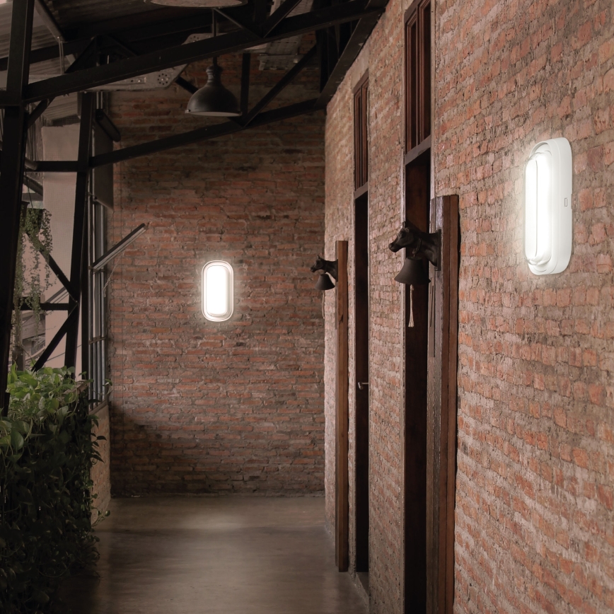 LED Koupelnové nástěnné svítidlo PASTILO LED/10W/230V 2700/4000/6000K IK10 IP54 bílá oválný