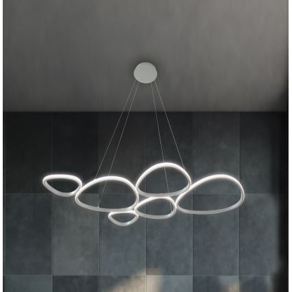 LED Lustr na lanku HELIX LED/61W/230V stříbrná