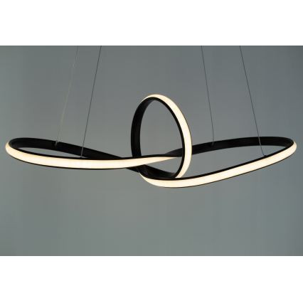 LED Lustr na lanku LED/44W/230V černá