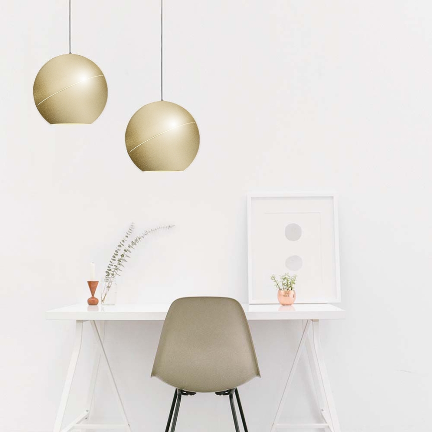 LED Lustr na lanku LED/8,5W/230V 3000K zlatá