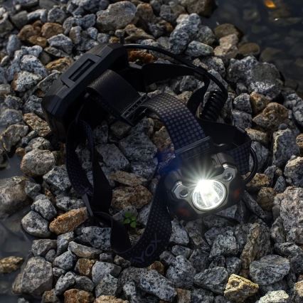 LED Stmívatelná nabíjecí čelovka se senzorem s funkcí powerbanky a červeným světlem LED/10W/5V IP44 1200 lm 4000 mAh