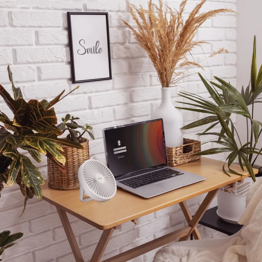 LED Nabíjecí stolní ventilátor s LED osvětlením LED/2W/5V USB 2400 mAh bílá