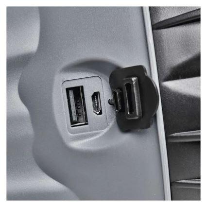 LED Nabíjecí svítilna LED/3,7V 4000 mAh