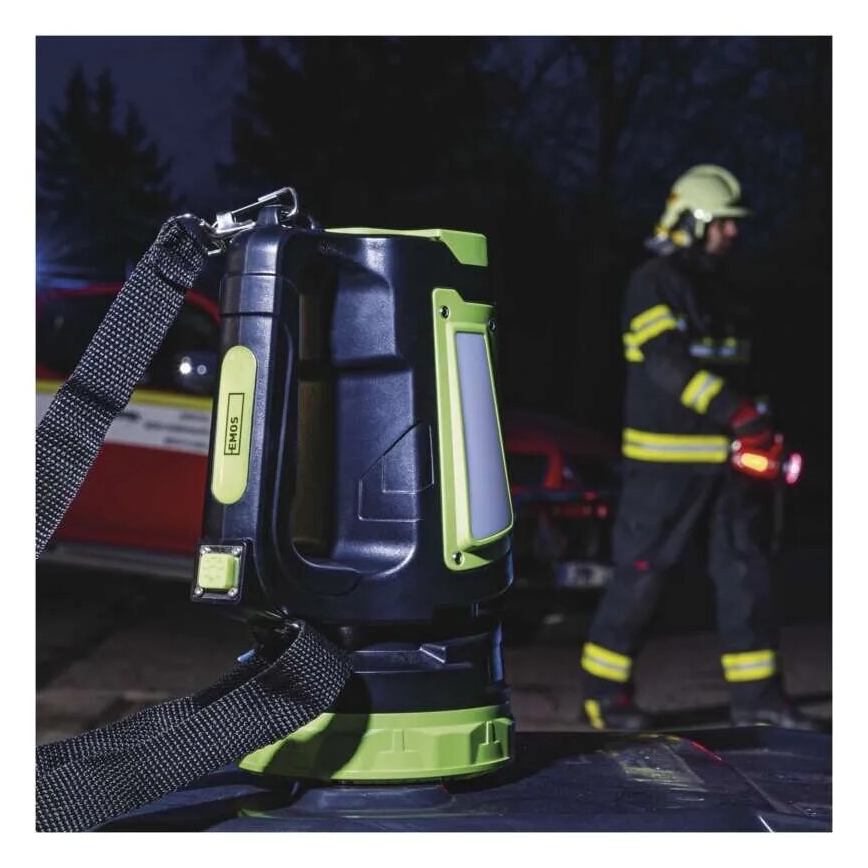 LED Nabíjecí svítilna LED/3,7V IP44 850 lm 8000mAh