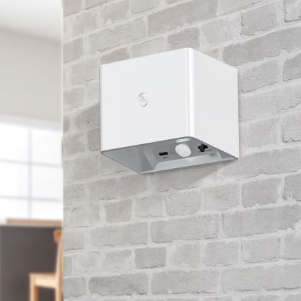 LED Stmívatelné nástěnné dotykové svítidlo se senzorem MIRI LED/2,5W/3,7V 3000/4000/6400K 4000 mAh bílá