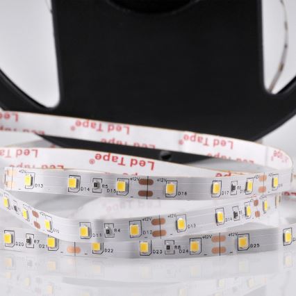 LED Pásek 5m LED/10W/12V IP20 3300K