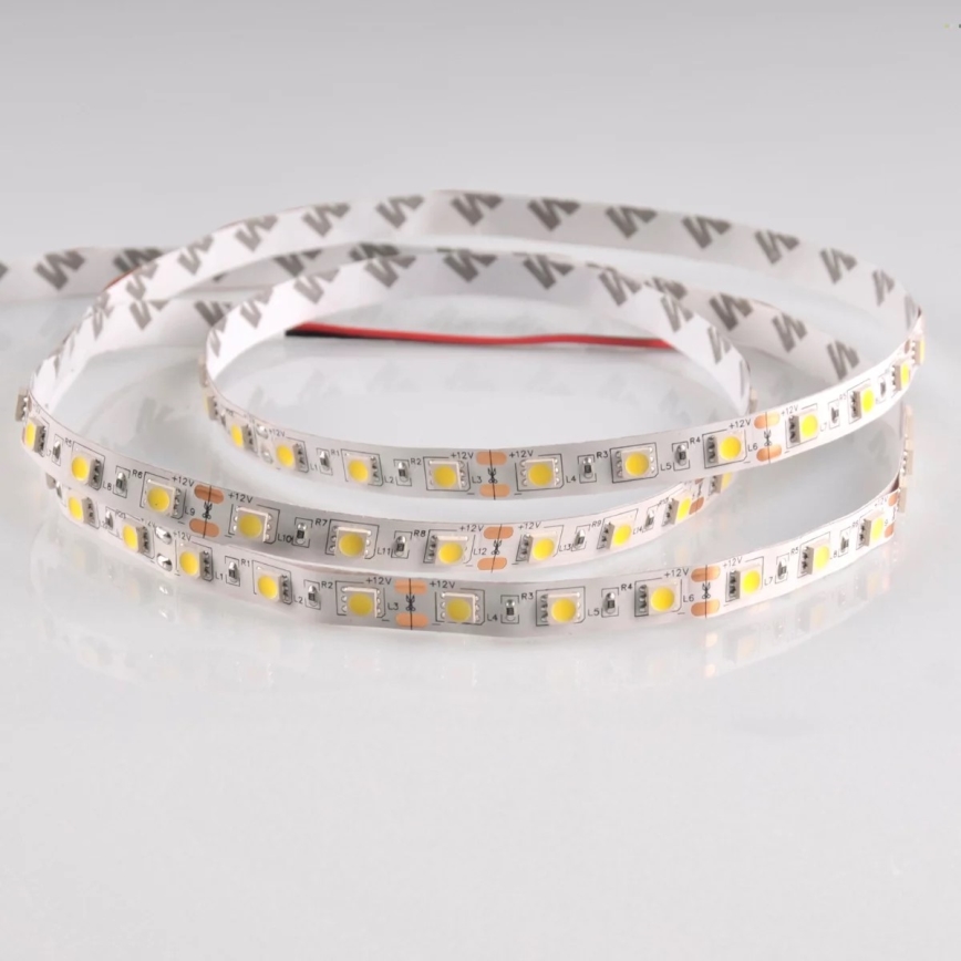 LED Pásek 5m LED/10W/12V IP20 bílá