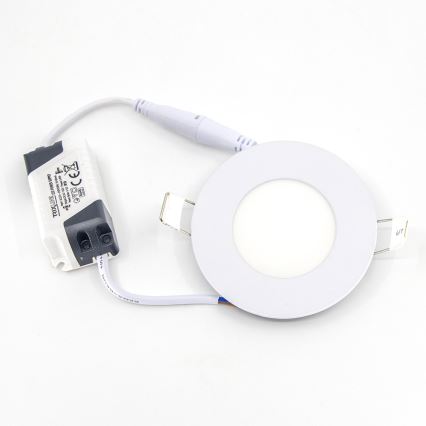 LED Podhledové svítidlo QTEC LED/3W/230V 2700K pr. 8,3 cm