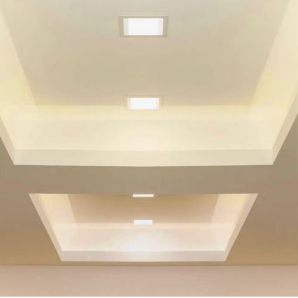 LED Podhledový panel LED/18W/230V 3000K čtvercový