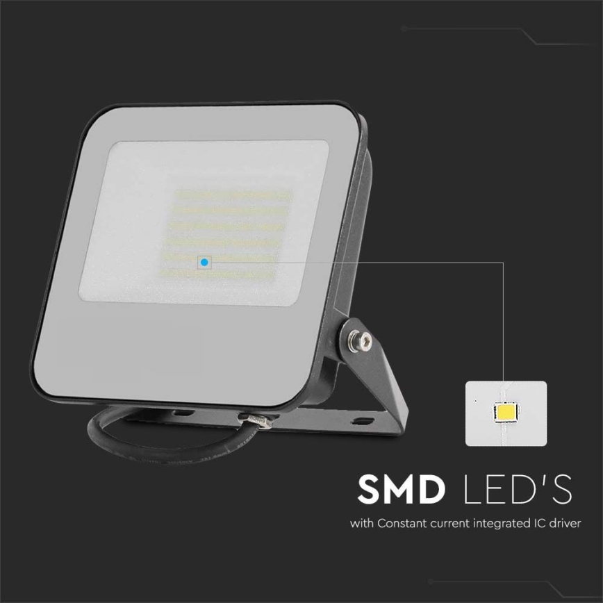 LED Reflektor LED/50W/230V 4000K IP65 černá
