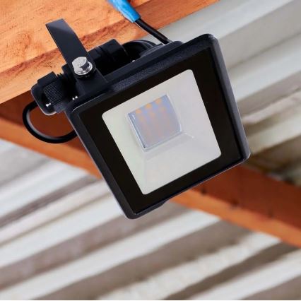 LED Reflektor s přímým napojením SAMSUNG CHIP LED/30W/230V IP65 3000K