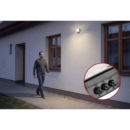 LED Reflektor se senzorem pohybu a soumraku TAMBO EVO LED/20W/230V 4000K IP44 černá
