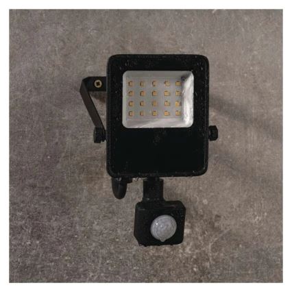 LED Reflektor se senzorem VISIO LED/10W/230V 4000K IP65