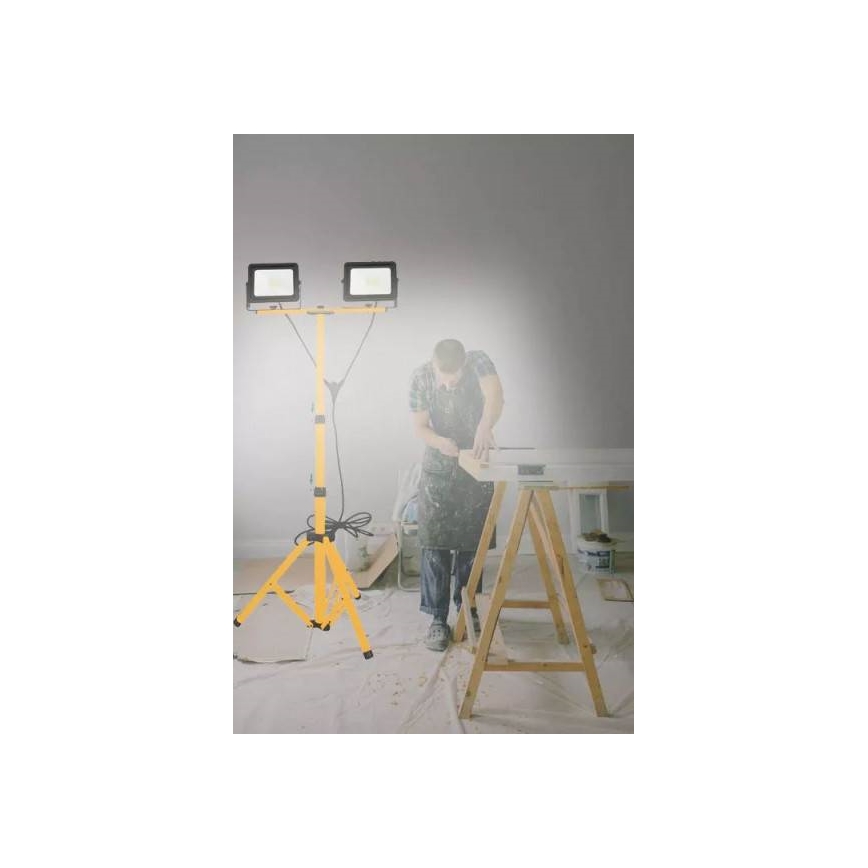 LED Reflektor se stojanem 2xLED/30W/230V IP65