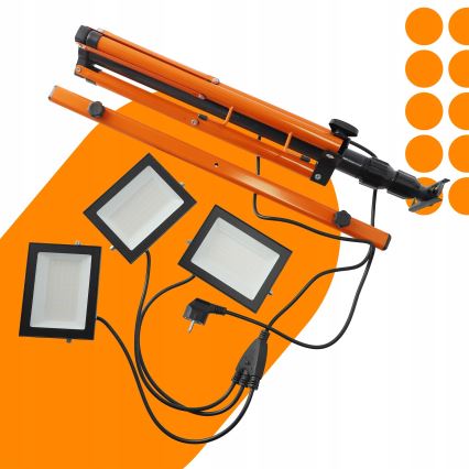 LED Reflektor se stojanem 3xLED/50W/230V 4500K IP65 černá/oranžová