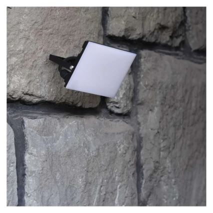 LED Reflektor TAMBO LED/30W/230V 4000K IP65