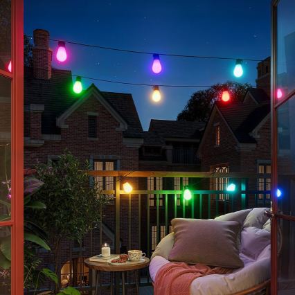 LED RGB Stmívatelný solární dekorační řetěz 15xLED/18 funkcí USB 6 m IP44 černá + dálkové ovládání