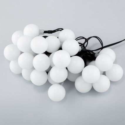 LED RGB Solární řetěz PARTY 30xLED/1,2V 400 mAh 3,9 m IP44