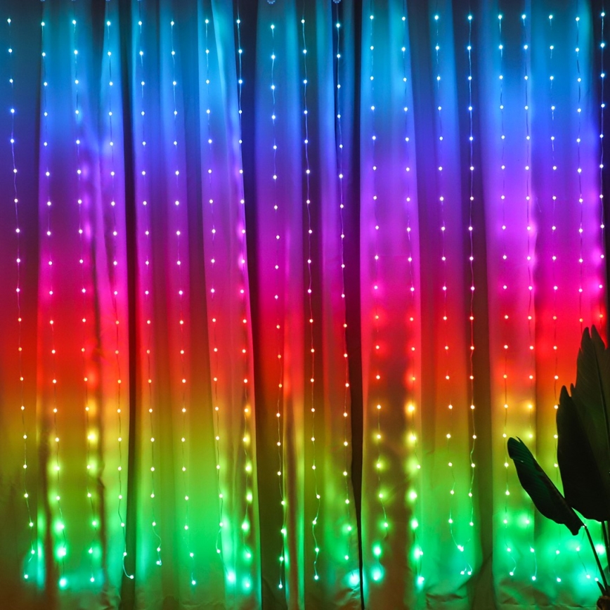 LED RGB Stmívatelný vánoční závěs WIZARD 400xLED/USB 2x2m + dálkové ovládání