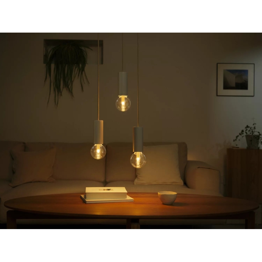 LED RGBW Stmívatelná žárovka Philips Hue White And Color Ambiance E27/6,8W/230V 2000-6500K