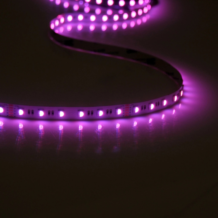 LED RGBW Stmívatelný pásek 3m LED/22W/24/230V + dálkové ovládání