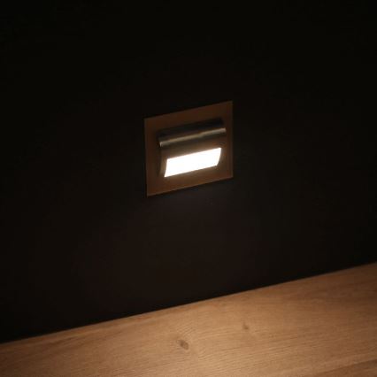 LED Schodišťové svítidlo DECORUS LED/1,2W/12V 4000K mosaz