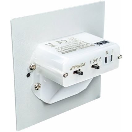LED Schodišťové svítidlo se senzorem pohybu a soumraku LED/1,5W/230V 3000/4000/6000K stříbrná
