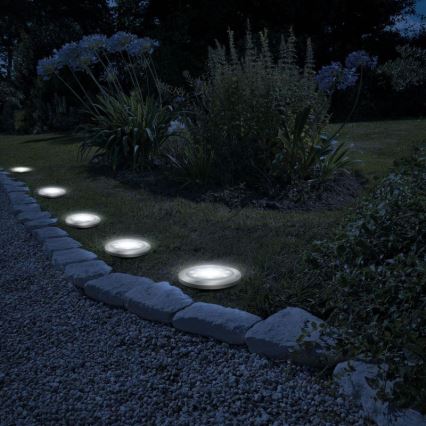 LED Solární lampa 8xLED/1,2V IP65
