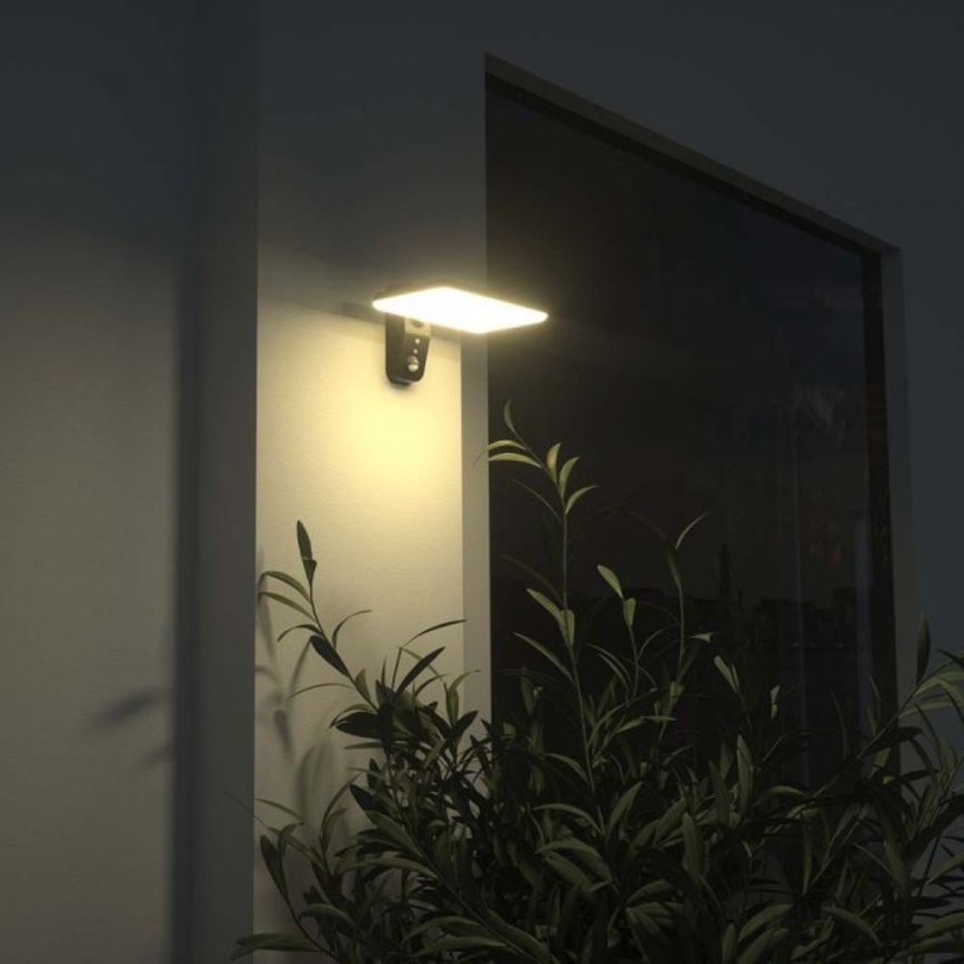 LED Solární nástěnné svítidlo se senzorem LED/15W/3,2V 4000K/6000K IP65 6000 mAh černá