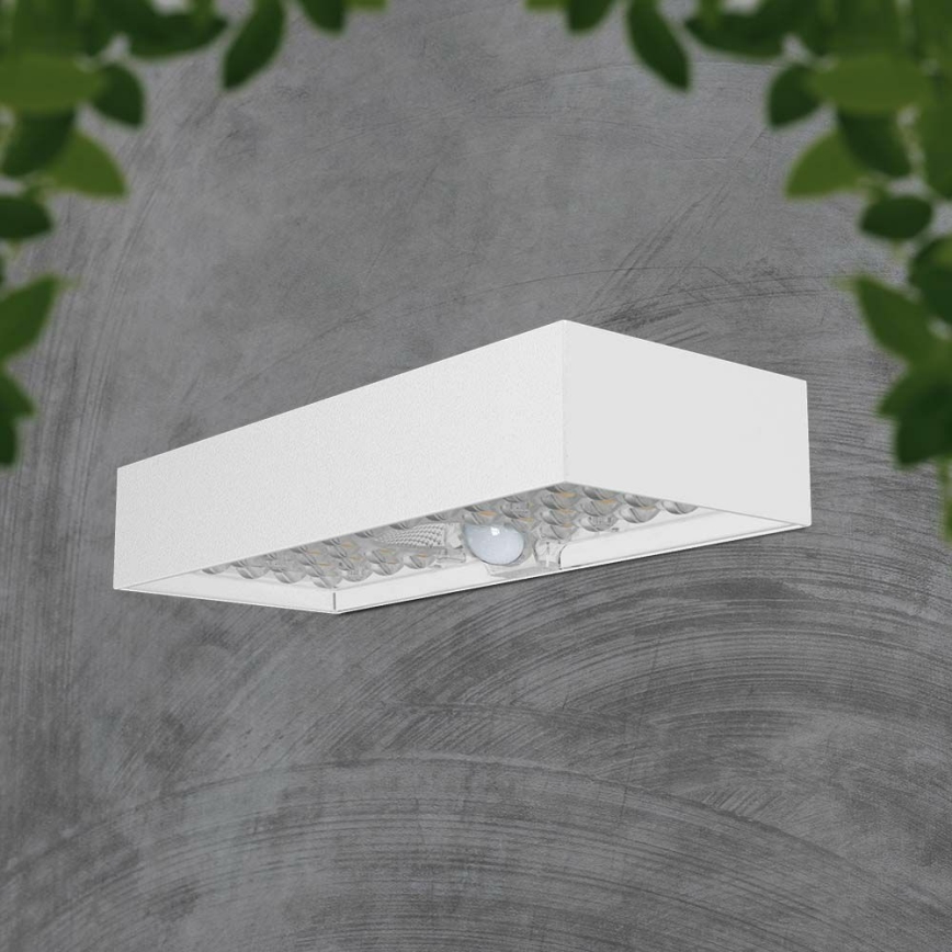 LED Solární nástěnné svítidlo se senzorem LED/6W/3,7V IP65 4000K 3000 mAh bílá