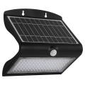 LED Solární svítidlo se senzorem pohybu LED/6,8W/4000 mAh 3,7V IP65
