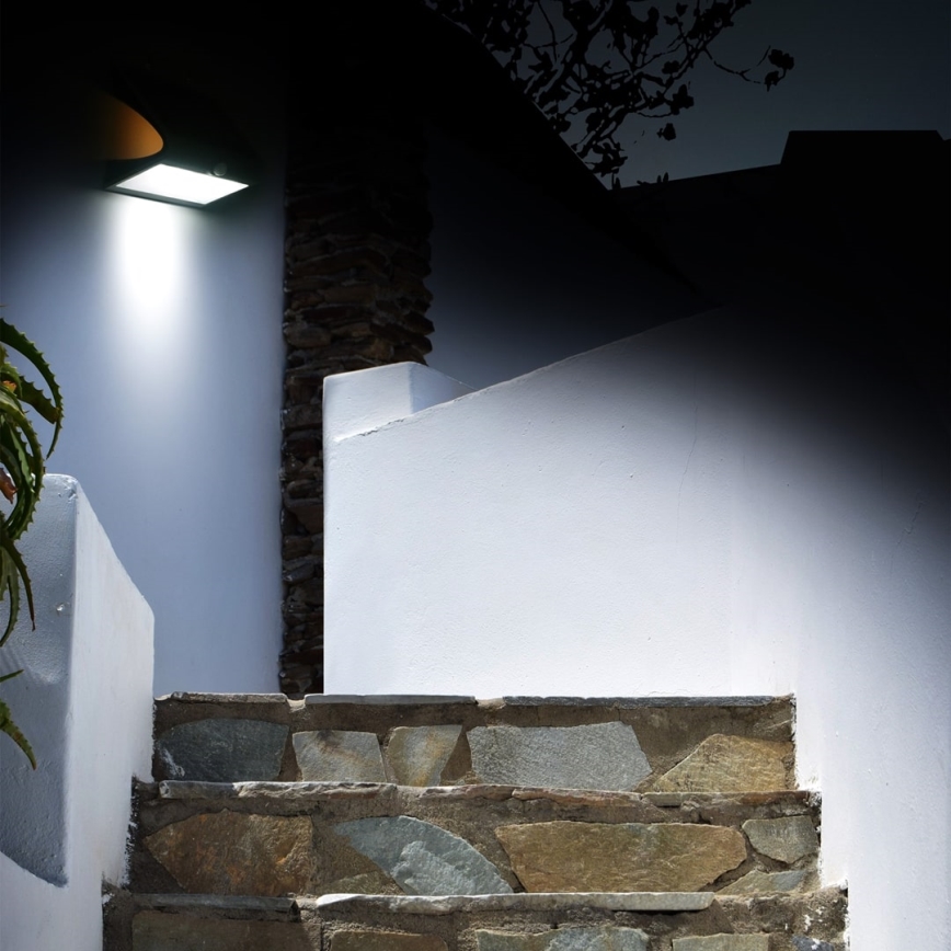 LED Solární svítidlo se senzorem pohybu a soumraku LED/6,8W/4000 mAh 3,7V IP65