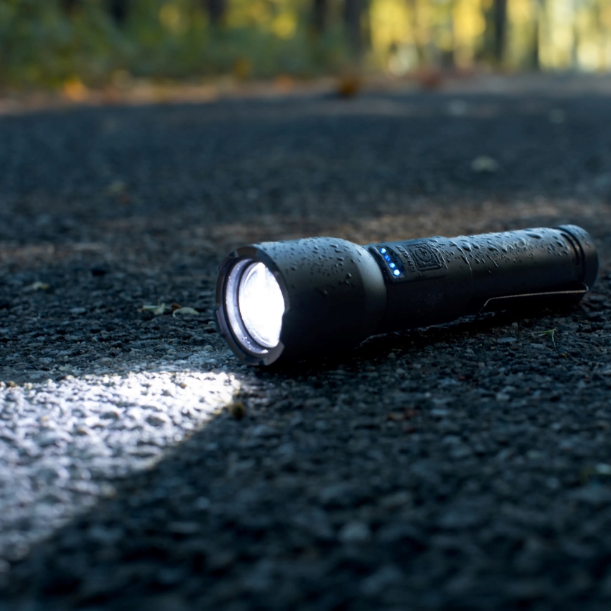 LED Stmívatelná nabíjecí svítilna LED/20W/5V IPX4 800 lm 2000 mAh