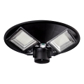 LED Stmívatelná solární pouliční lampa se senzorem LED/15W/6V 11000 mAh 6500K IP65 černá + dálkové ovládání