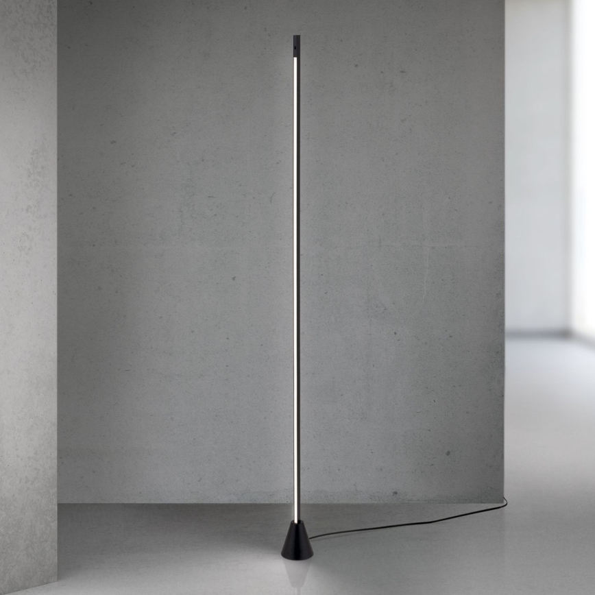 LED Stmívatelná stojací lampa se senzorem pohybu SOJIE LED/26W/230V černá