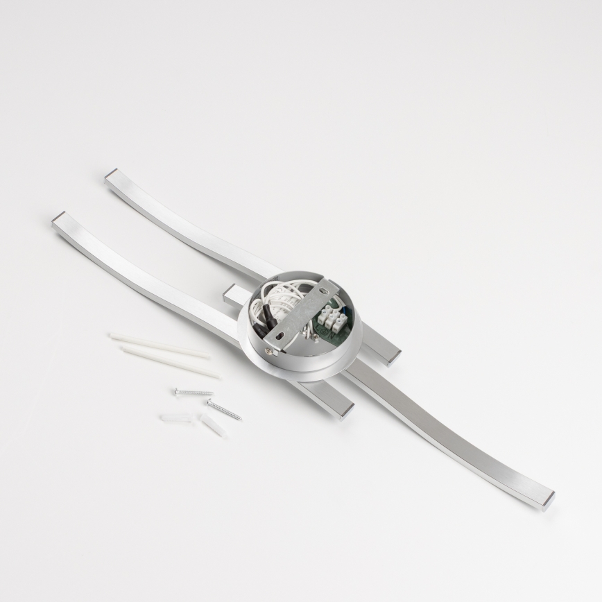 LED Stropní svítidlo 3xLED/6W/230V 3000K stříbrná