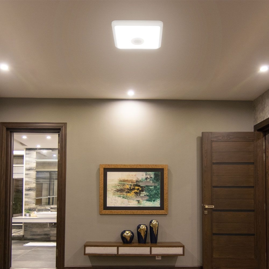 LED Stropní svítidlo se senzorem SAMSUNG CHIP LED/12W/230V 3000/4000/6000K 25x25 cm bílá
