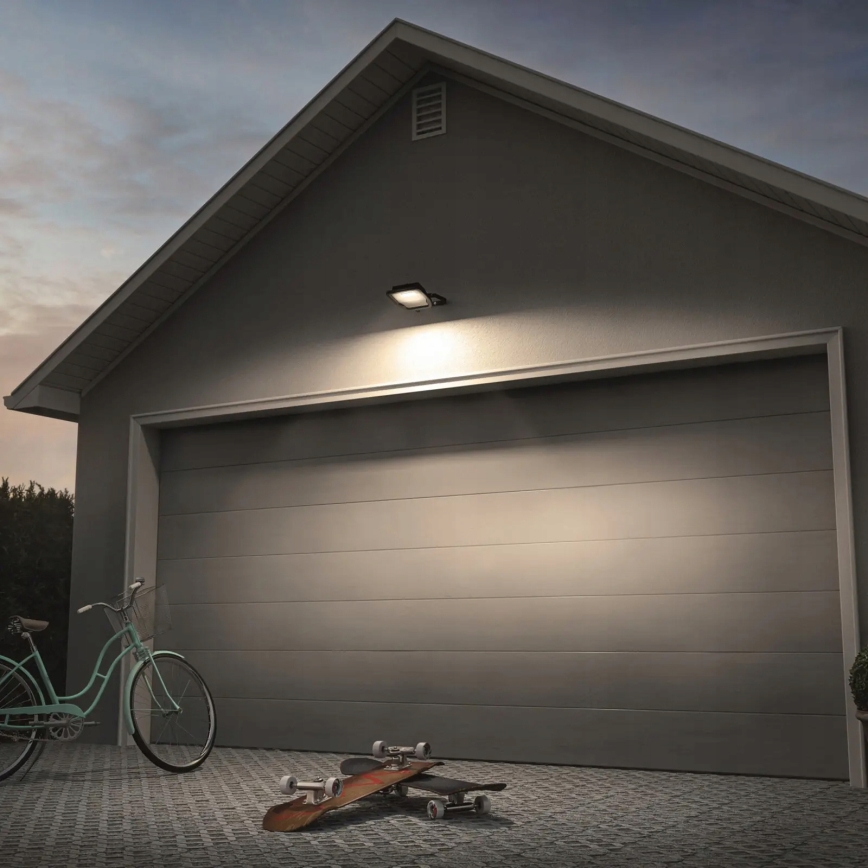 LED Venkovní reflektor LED/200W/230V 4500K IP65 černá