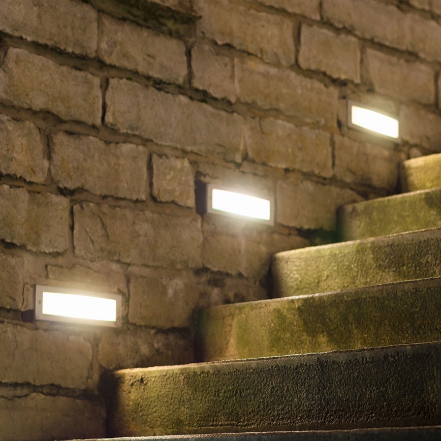 LED Venkovní schodišťové svítidlo LED/3W/230V IP65 4000K bílá