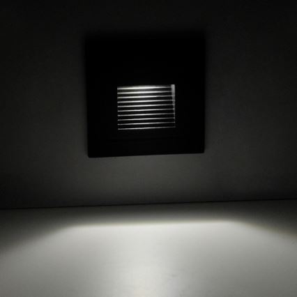 LED Venkovní schodišťové svítidlo Q6 LED/3W/230V IP44