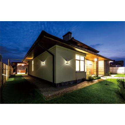LED Venkovní solární nástěnné svítidlo se senzorem LED/1W/3,7V 1200 mAh IP65