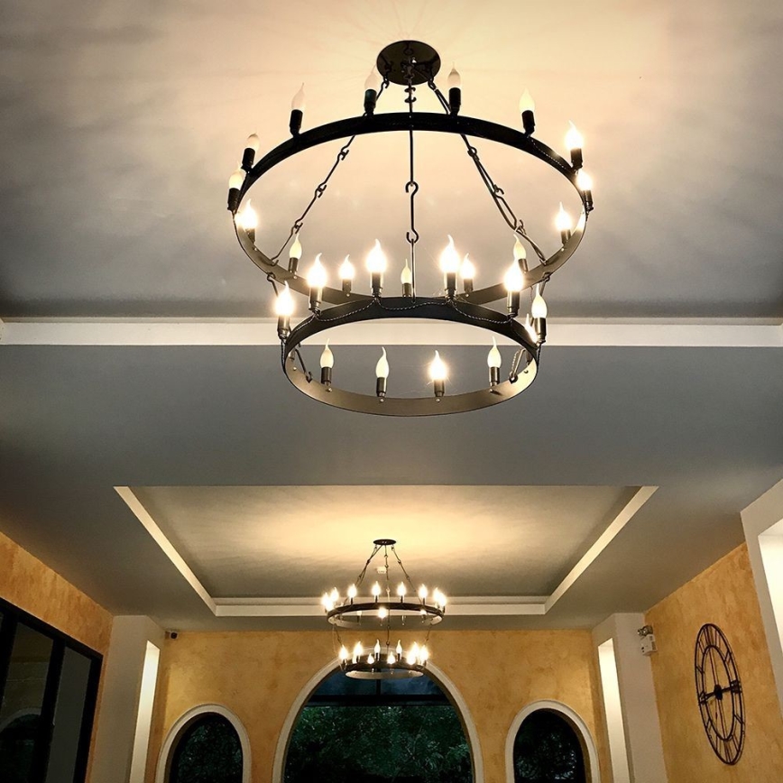 LED Žárovka E14/3,7W/230V 3000K