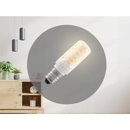 LED Žárovka E14/4,5W/230V 2800K