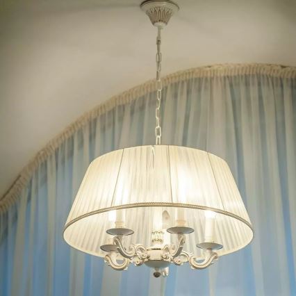 LED Žárovka SAMSUNG CHIP C37 E14/5,5W/230V 4000K