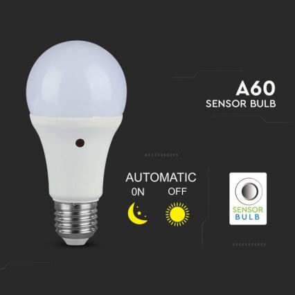 LED Žárovka se soumrakovým senzorem E27/9W/230V 2700K