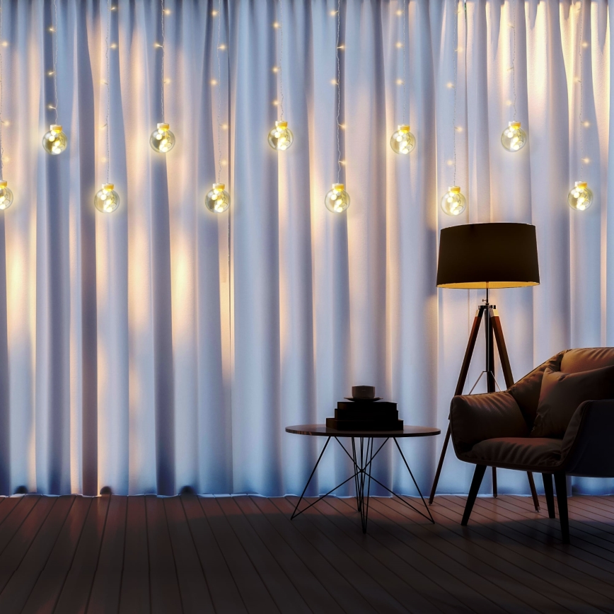 LED  závěs WISH BALLS 108xLED/8 funkcí 4,5 m teplá bílá