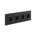 Legrand - Čtyřnásobná zásuvka domovní s rámečkem NILOE STEP 250V černá