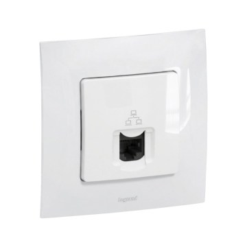 Legrand - Ethernetová zásuvka RJ45 s rámečkem NILOE bílá