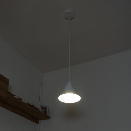 Lustr na lanku ETNA 1xE27/15W/230V pr. 18,5 cm bílá